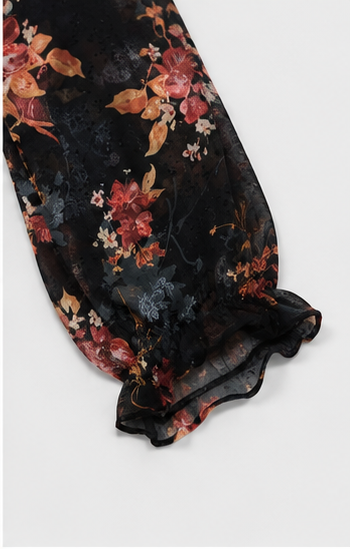 Blusa Floral de Manga Larga con Escote de Volantes