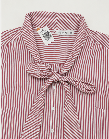 Blusa de Rayas con Lazo al Cuello