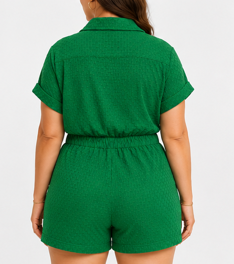 Enterizo Corto Verde con Botones y Cintura Ajustable