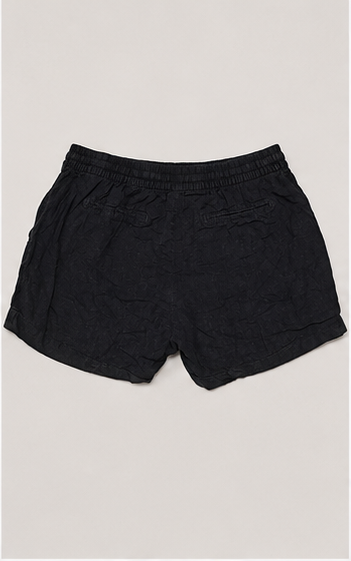 Short Negro con Cintura Elástica