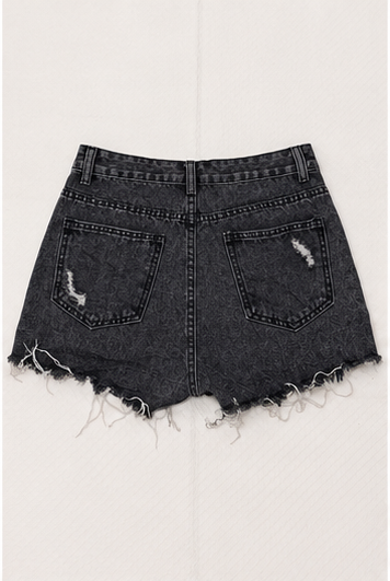 Short de Mezclilla Negra Desgastado con Roturas