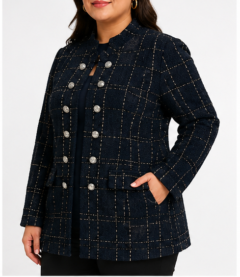 Abrigo tipo tweed con botones decorativos