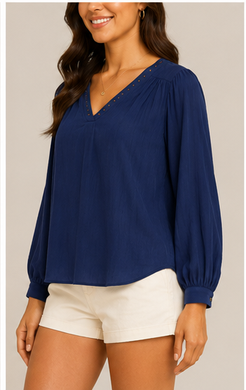 Blusa Azul Marino con Escote en V y Detalles