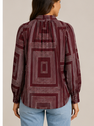 Blusa Borgoña con Estampado Geométrico