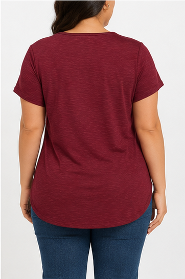 Blusa con Detalles de Encaje y Manga Corta