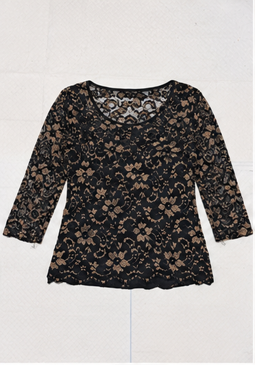 Blusa Negra de Encaje Floral Manga 3/4