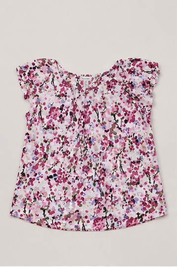 Blusa Floral con Olanes en las Mangas