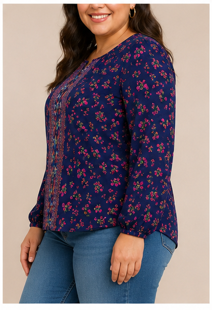 Blusa floral de manga larga con detalles bordados