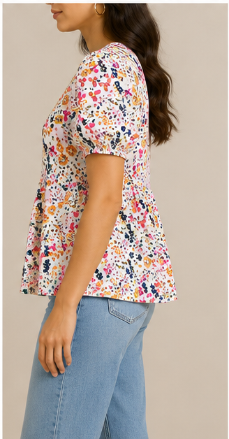 Blusa Floral de Manga Corta con Corte Peplum