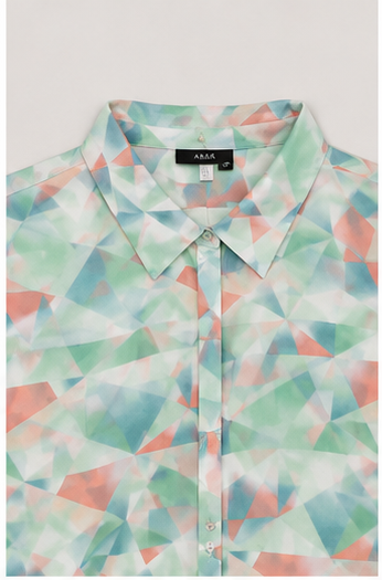 Blusa Camisera con Estampado Abstracto en Tonos Pastel