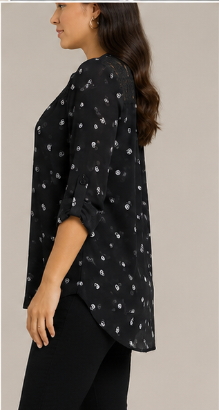 Blusa estampada de calaveras manga larga