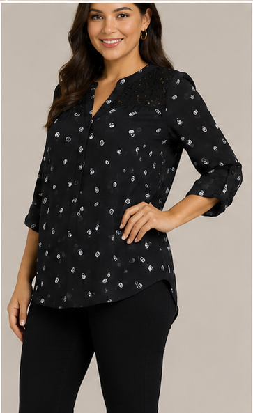 Blusa estampada de calaveras manga larga
