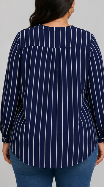 Blusa de rayas verticales con detalle de cordón