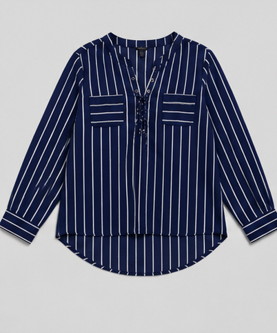 Blusa de rayas verticales con detalle de cordón