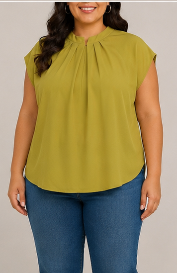 Blusa Lisa de Cuello Plisado Plus Size
