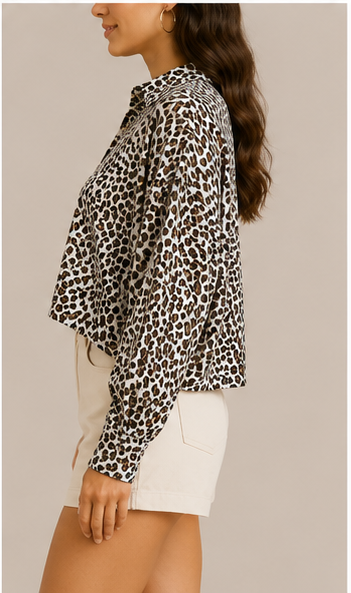 Blusa Animal Print de Manga Larga con Cuello Clásico