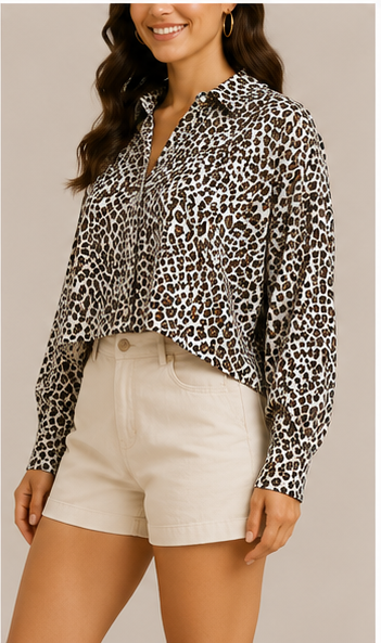 Blusa Animal Print de Manga Larga con Cuello Clásico