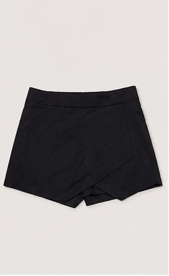 Falda Short de Tiro Alto Negra con Diseño Cruzado