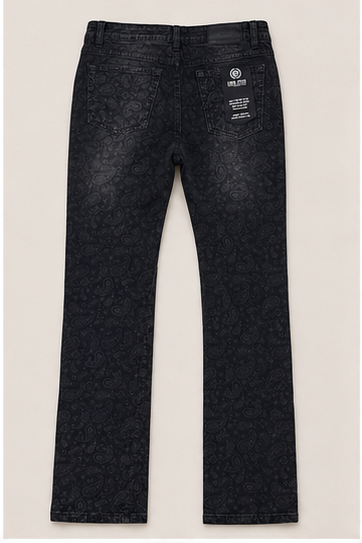 Jeans Negro con Estampado Paisley