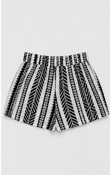 Short Estampado Geométrico en Blanco y Negro