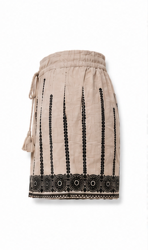 Short Beige con Bordado Decorativo para Mujer