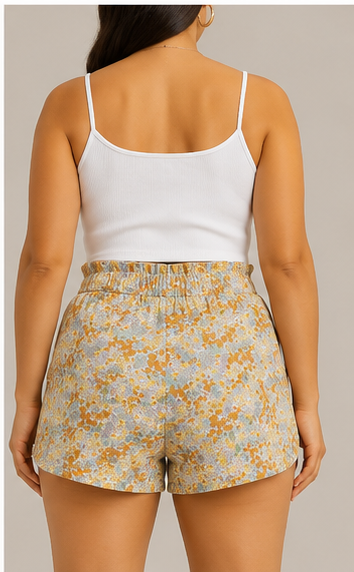 Short Floral de Tiro Alto con Estampado Delicado