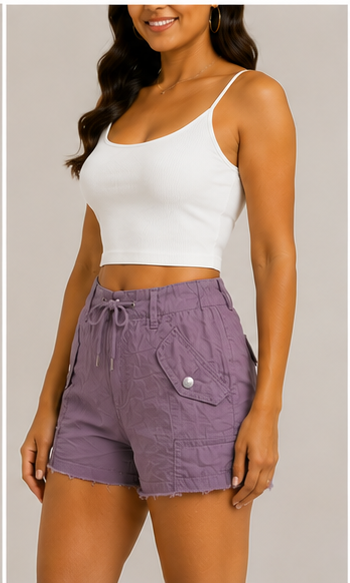 Short Cargo Color Lavanda con Bolsillos