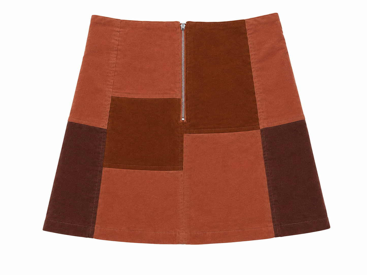 Falda tipo A de gamuza sintética con diseño patchwork
