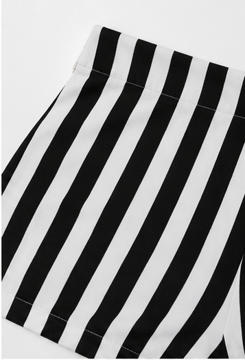 Short de Rayas Blanco y Negro