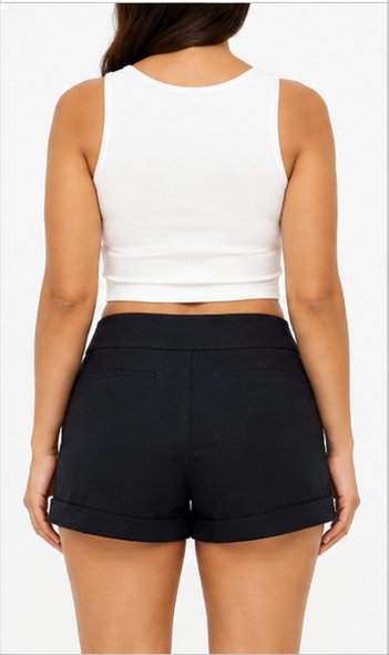 Short Clásico de Tiro Alto con Dobladillo Negro