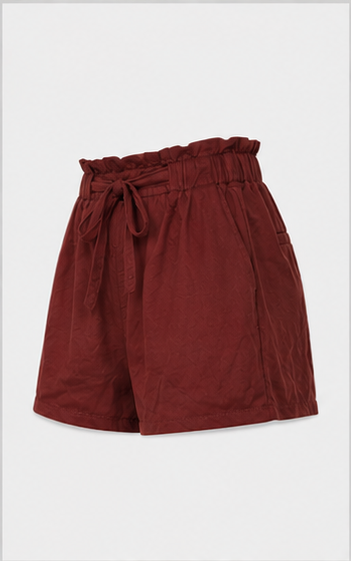 Short de Tiro Alto Color Vino con Cintura Elástica y Lazo Ajustable