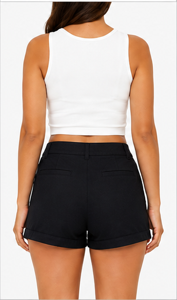 Short Clásico de Tiro Medio con Dobladillo Negro