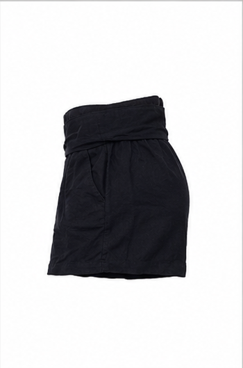 Short de Tiro Alto con Lazo Ajustable Negro