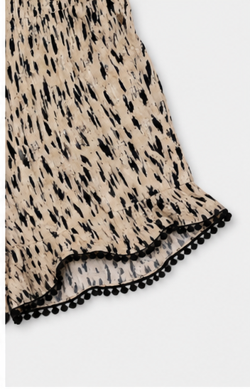 Short Animal Print con Cintura Elástica y Pompones Decorativos