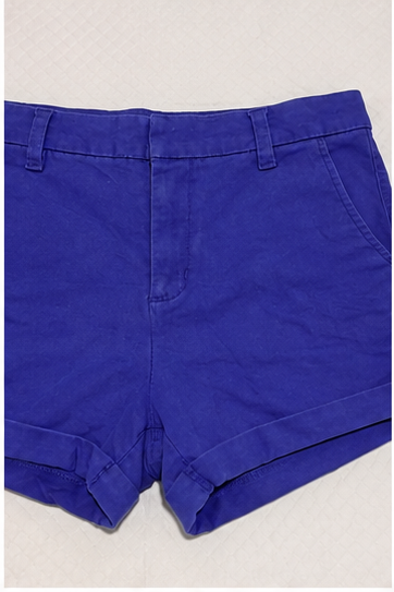 Short de Tiro Alto con Dobladillo Doblado