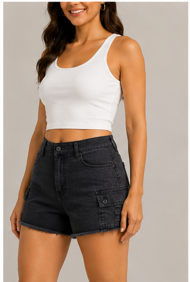 Short  Negro con Bolsillos Cargo