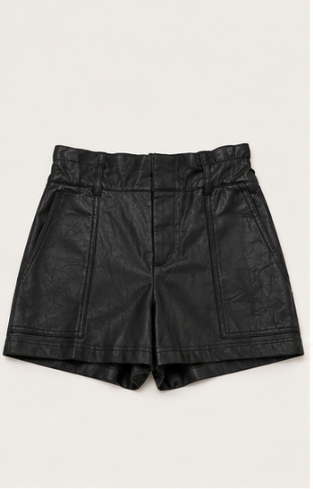 Short de Faux Cuero Negro de Tiro Alto