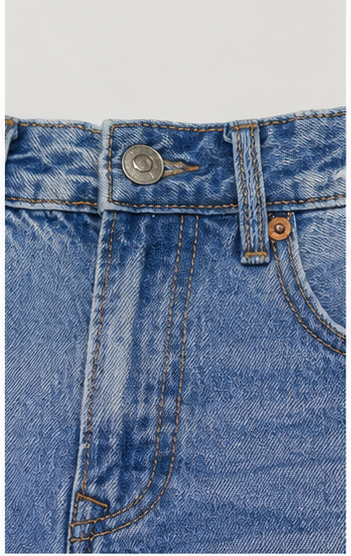 Short de Mezclilla Claro Desgastado