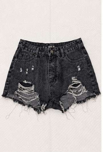 Short de Mezclilla Negra Desgastado con Roturas