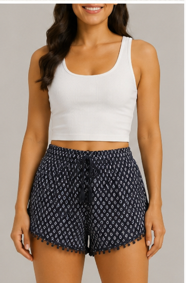 Short Estampado con Detalle de Pompones