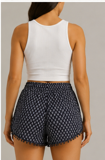 Short Estampado con Detalle de Pompones