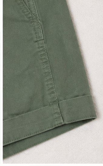 Short Casual de Tiro Alto en Color Verde Olivo
