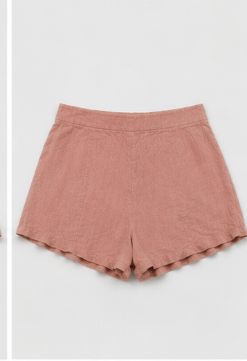 Short de Tiro Alto con Acabado Texturizado