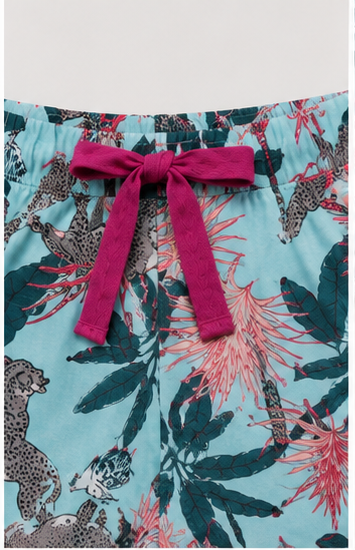 Short Floral Tropical con Cintura Elástica y Cordón Ajustable