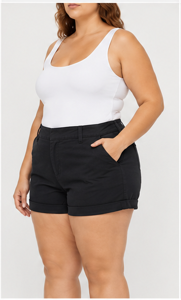 Short Clásico de Tiro Medio con Dobladillo Negro