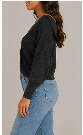 Blusa de Punto Negra con Escote Cruzado