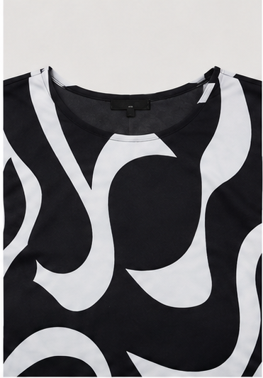 Blusa Estampada Blanco y Negro de Corte Relajado