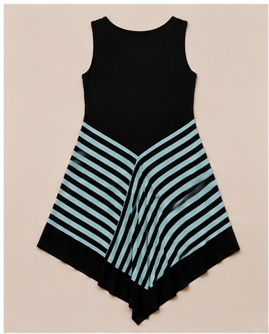 Vestido sin mangas con diseño asimétrico