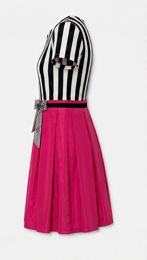 Vestido Mini Combinado de Rayas y Falda Plisada