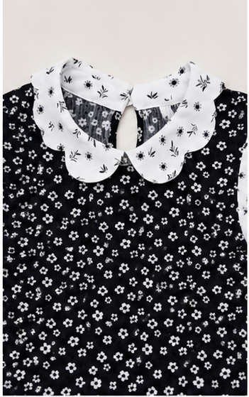 Vestido Negro Floral con Cuello Blanco